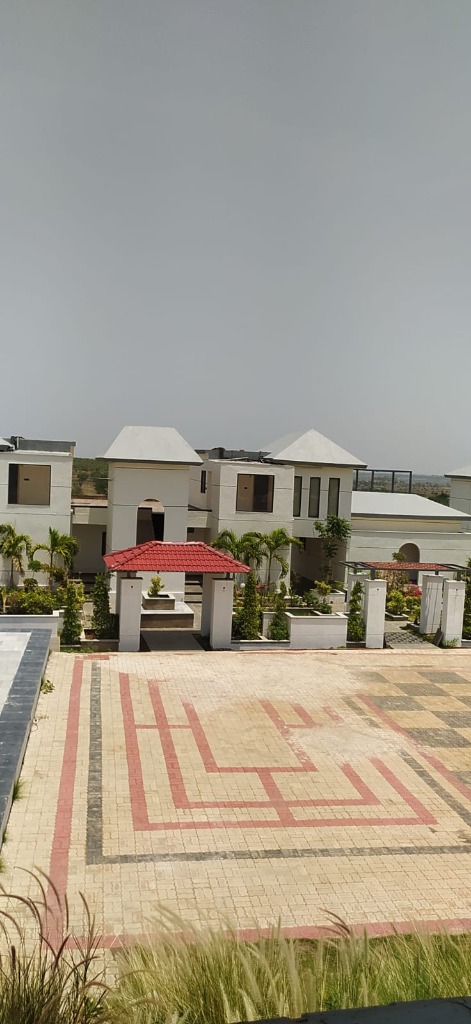 Luxury Villa Courtyard